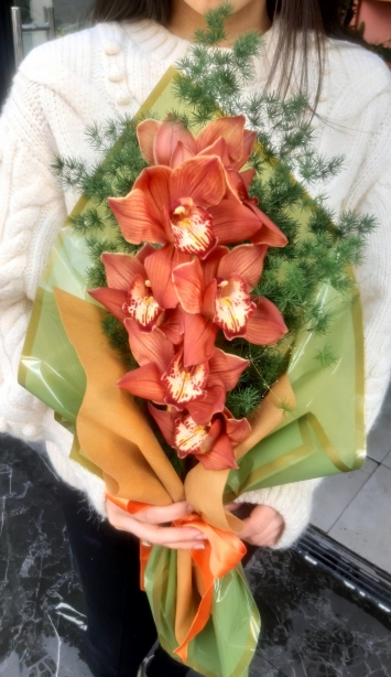 İthal Kesme Orkide Buketi