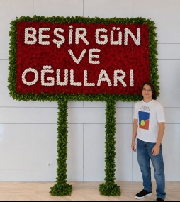 DÜĞÜN AÇILIŞ PANOSU- UZUNLUK :170 CM EN:110 CM YERDEN YÜKSEKLİK 230 CM